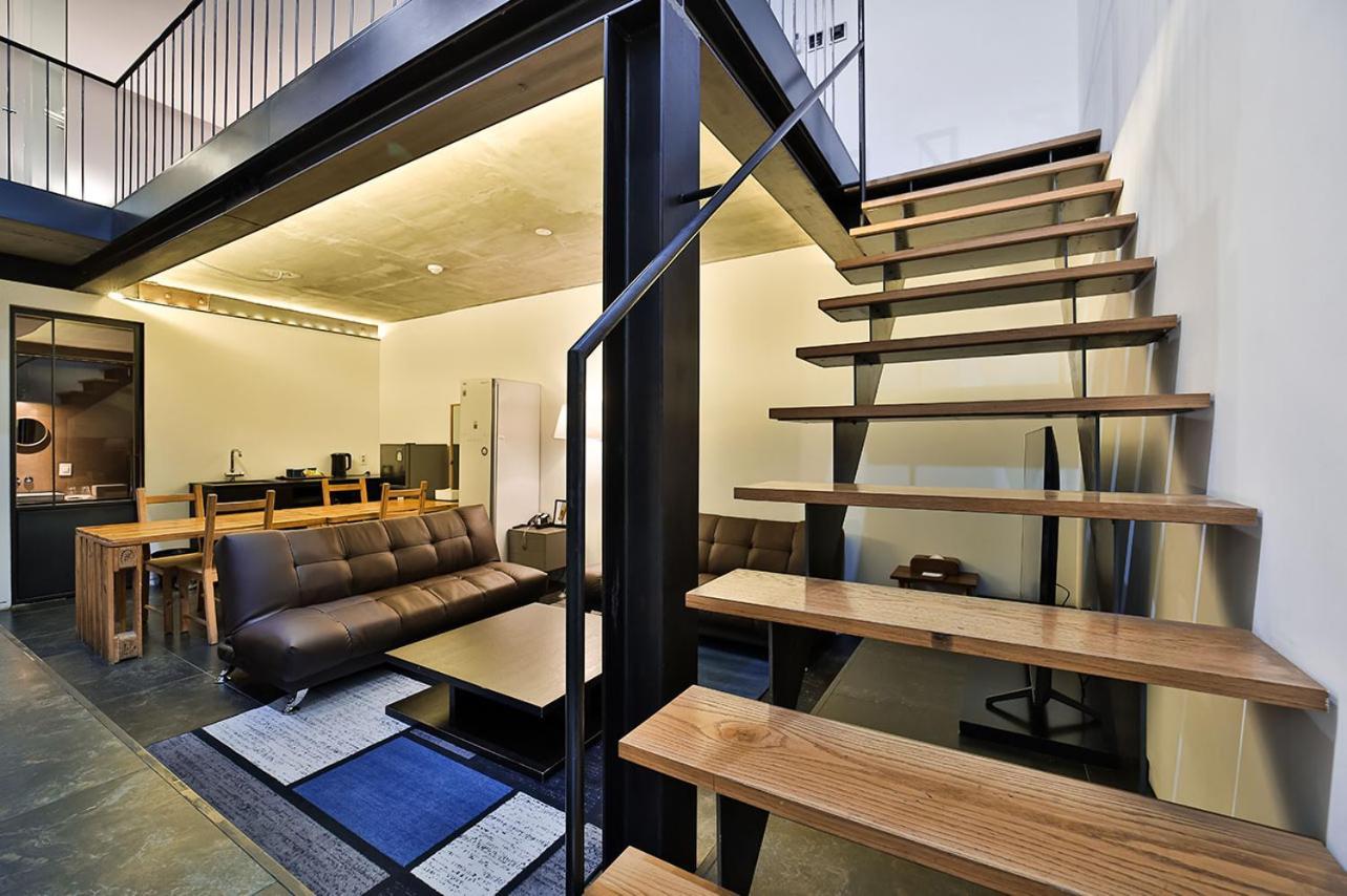 Js Boutique Hotel Hwaseong Exterior photo