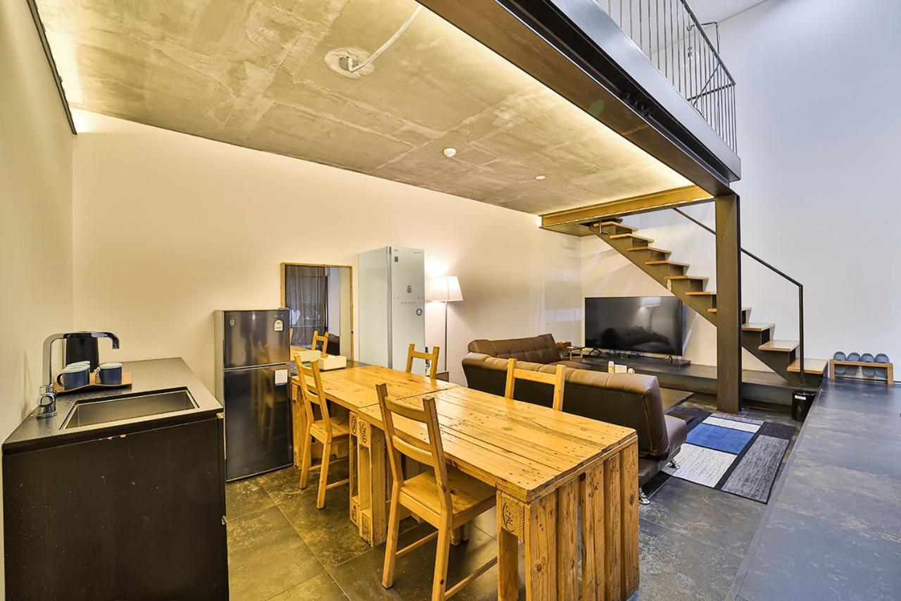 Js Boutique Hotel Hwaseong Exterior photo